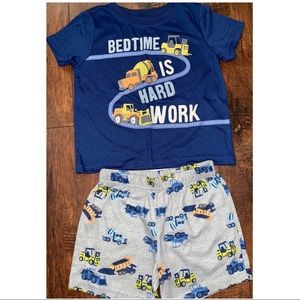 Carter’s Pajama Set